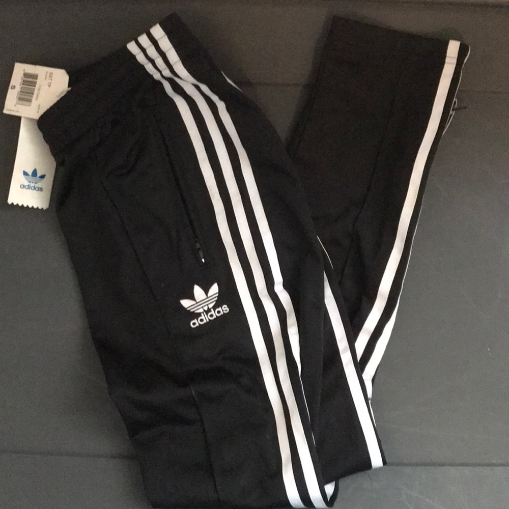 Adidas sweatpants